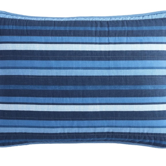 King Quilt Set, Cotton Reversible Bedding Set, All Season Casual Home Décor - Picture 6 of 7